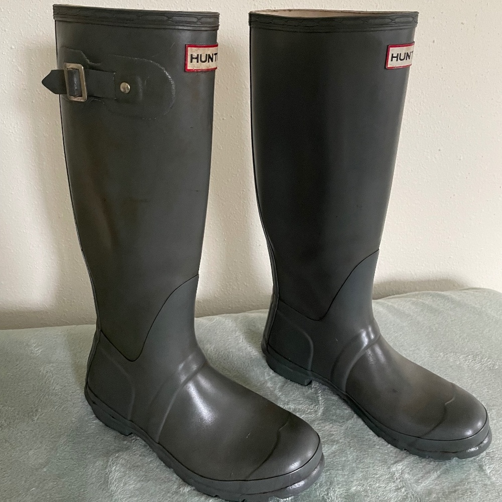 Hunter Original Tall Rubber Boots gray size 8